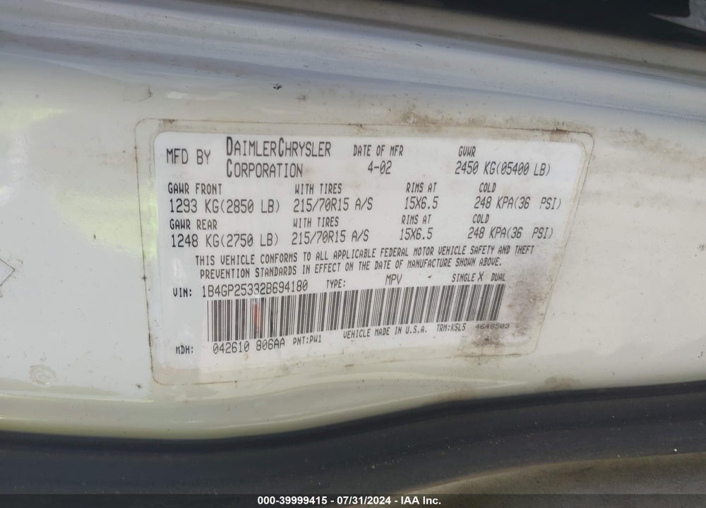 2002 DODGE CARAVAN VIN: 1B4GP25332B694180