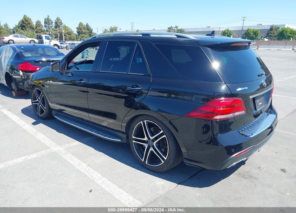 2018 MERCEDES-BENZ AMG GLE 43 4MATIC VIN: 4JGDA6EB7JB056076