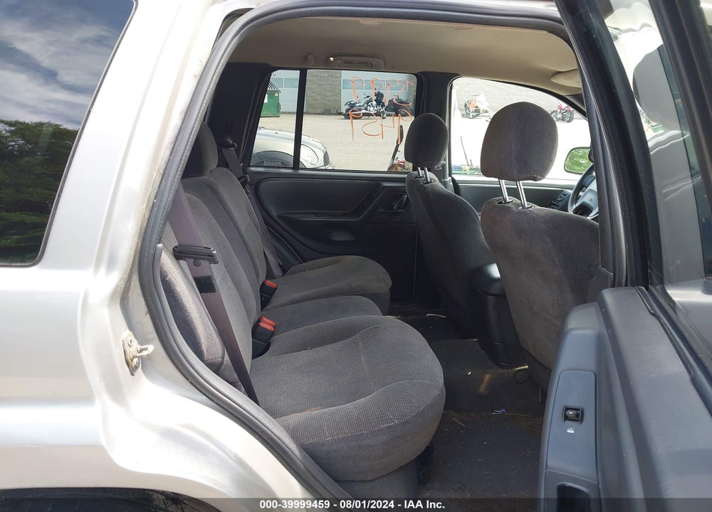 2000 JEEP GRAND CHEROKEE LAREDO VIN: 1J4GW48S7YC287125