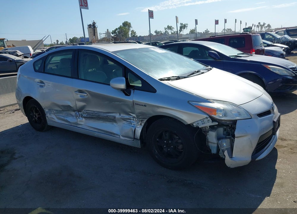 2015 TOYOTA PRIUS TWO VIN: JTDKN3DUXF1903834