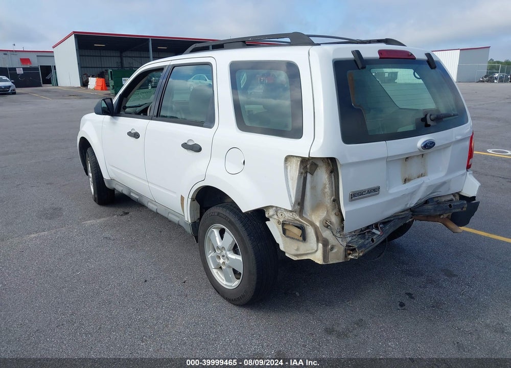2009 FORD ESCAPE VIN: 1FMCU02789KC10273