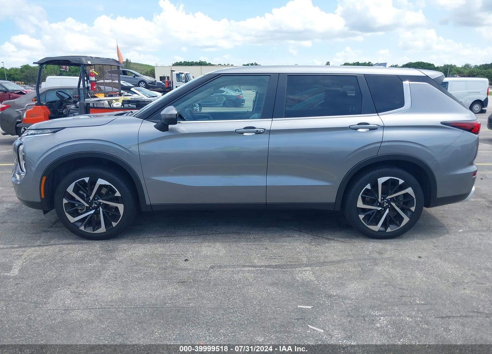 2023 MITSUBISHI OUTLANDER SE 2.5 2WD VIN: JA4J3UA84PZ044154