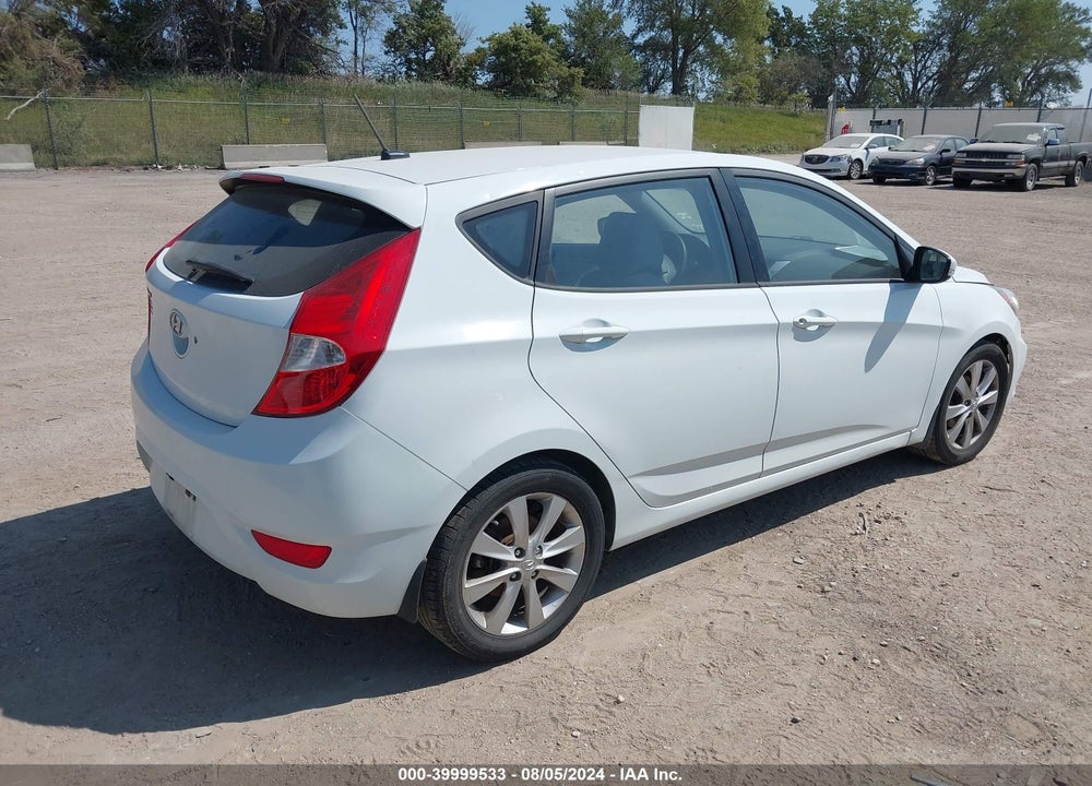 2013 HYUNDAI ACCENT SE VIN: KMHCU5AE9DU103260