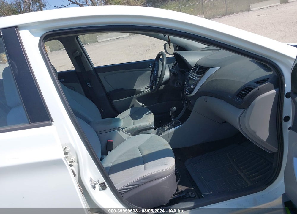 2013 HYUNDAI ACCENT SE VIN: KMHCU5AE9DU103260