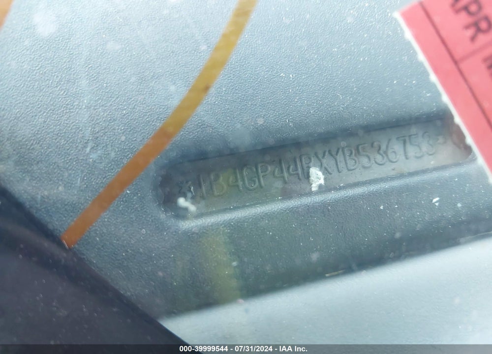 2000 DODGE GRAND CARAVAN VIN: 1B4GP44RXYB536753
