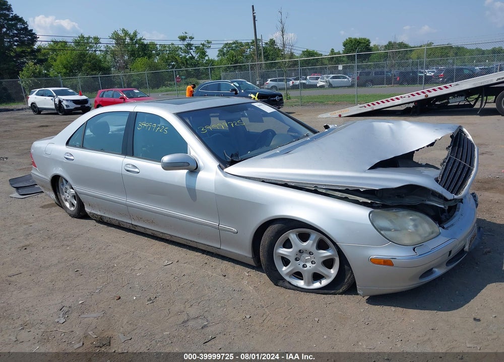 2001 MERCEDES-BENZ S 500 VIN: WDBNG75J61A205201