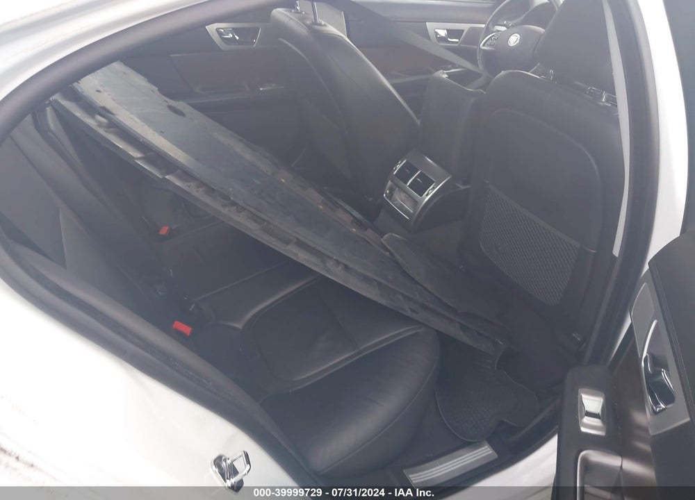2013 JAGUAR XF V6 SC VIN: SAJWJ0EF0D8S82198