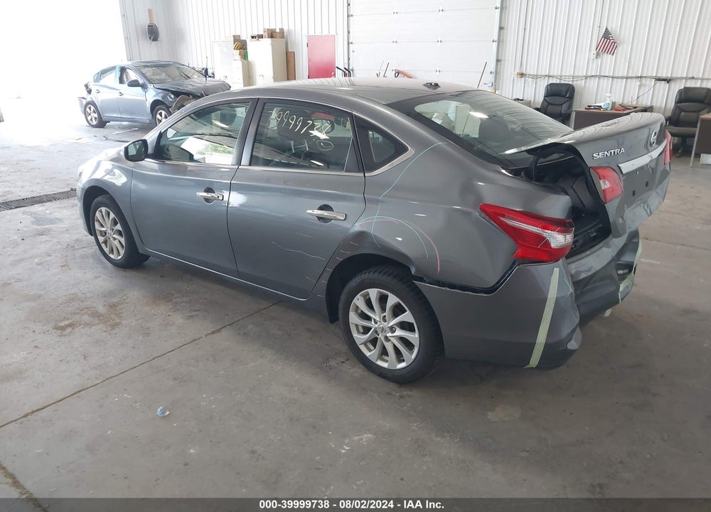 2018 NISSAN SENTRA SV VIN: 3N1AB7AP2JL631990