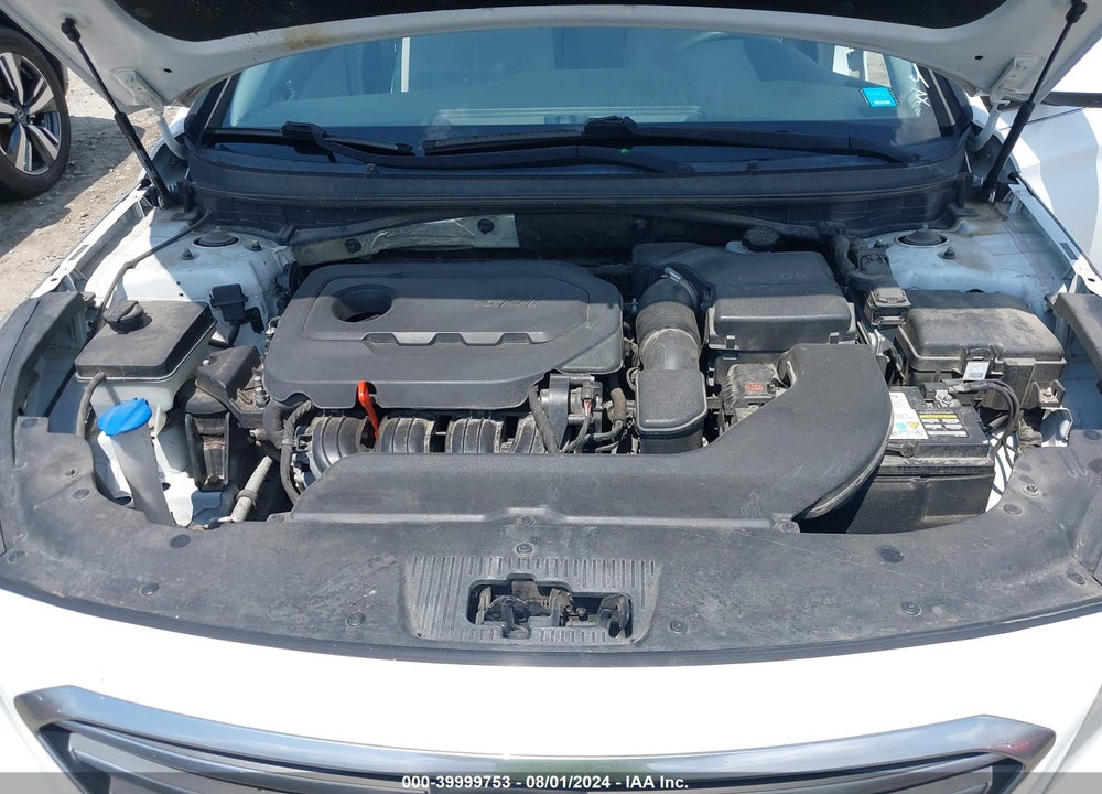 2015 HYUNDAI SONATA SE VIN: 5NPE24AF0FH212953