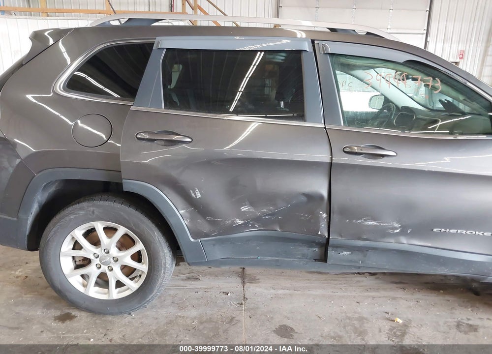 2014 JEEP CHEROKEE VIN: 1C4PJMCB6EW140512