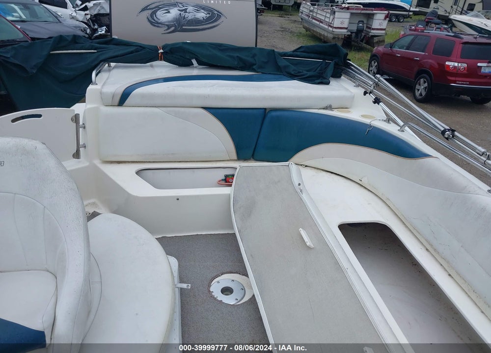 1998 RINKER OTHER VIN: RNK58055A898