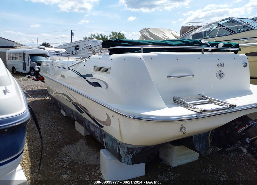 1998 RINKER OTHER VIN: RNK58055A898
