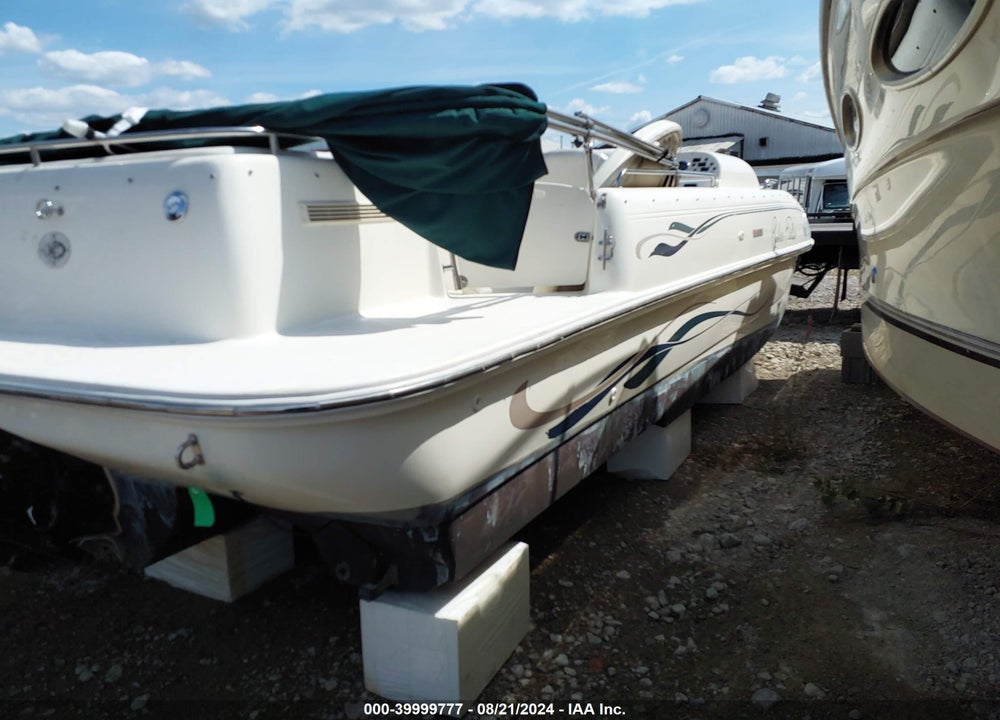 1998 RINKER OTHER VIN: RNK58055A898