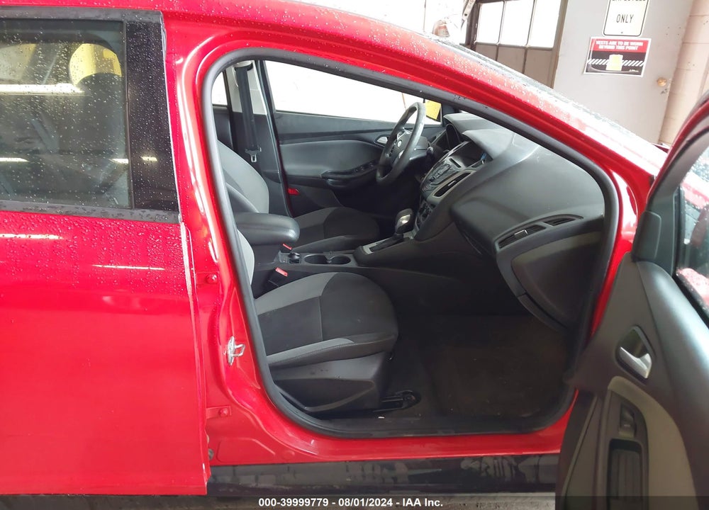 2014 FORD FOCUS VIN: 1FADP3K20EL301991