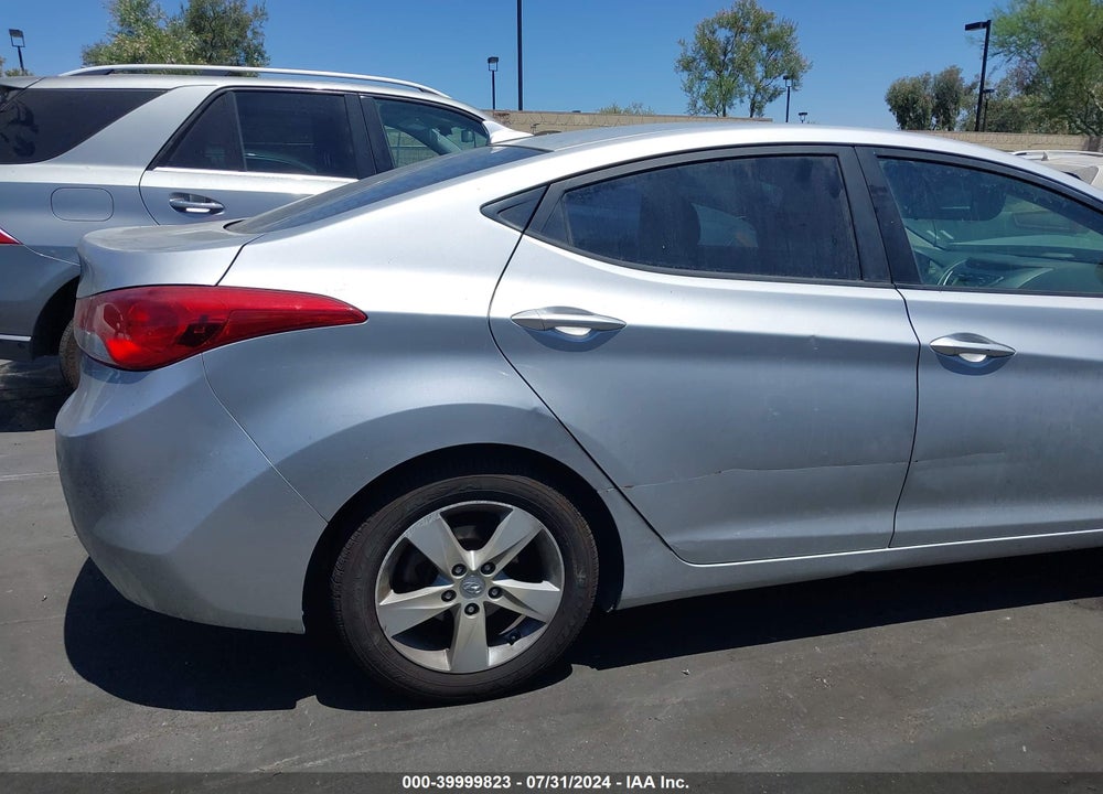 2013 HYUNDAI ELANTRA GLS VIN: KMHDH4AE5DU602964