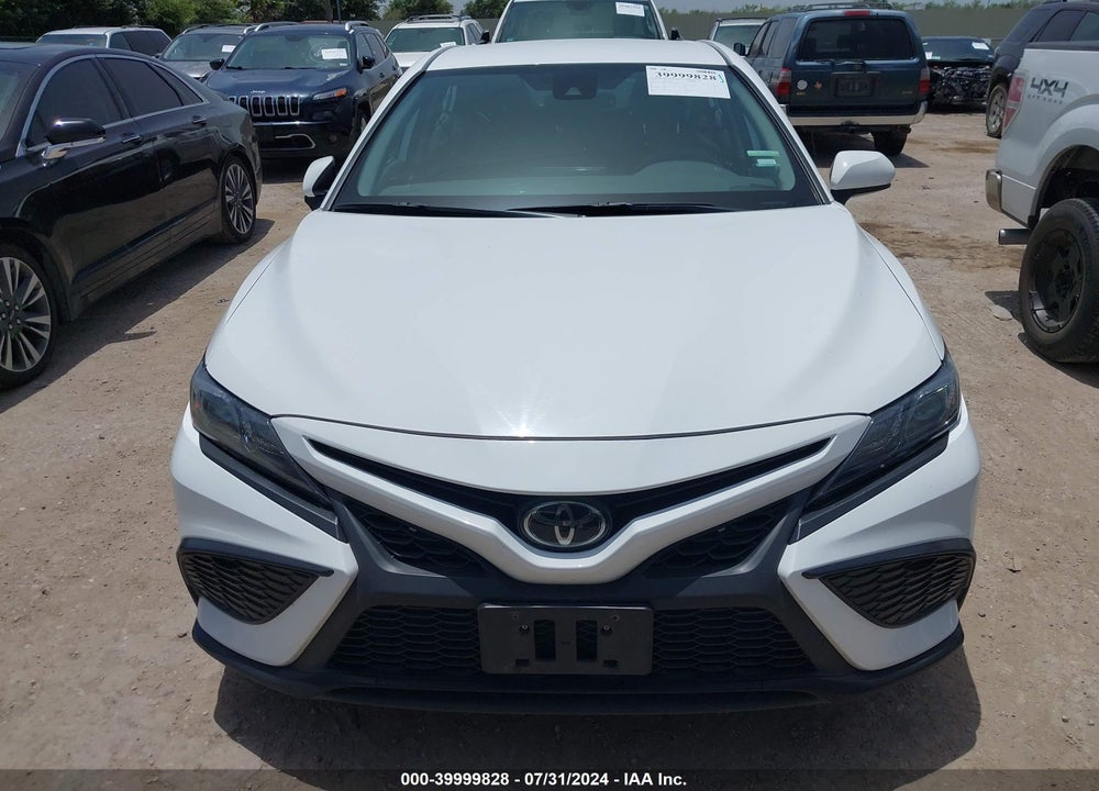 2021 TOYOTA CAMRY SE VIN: 4T1G11AK1MU593220