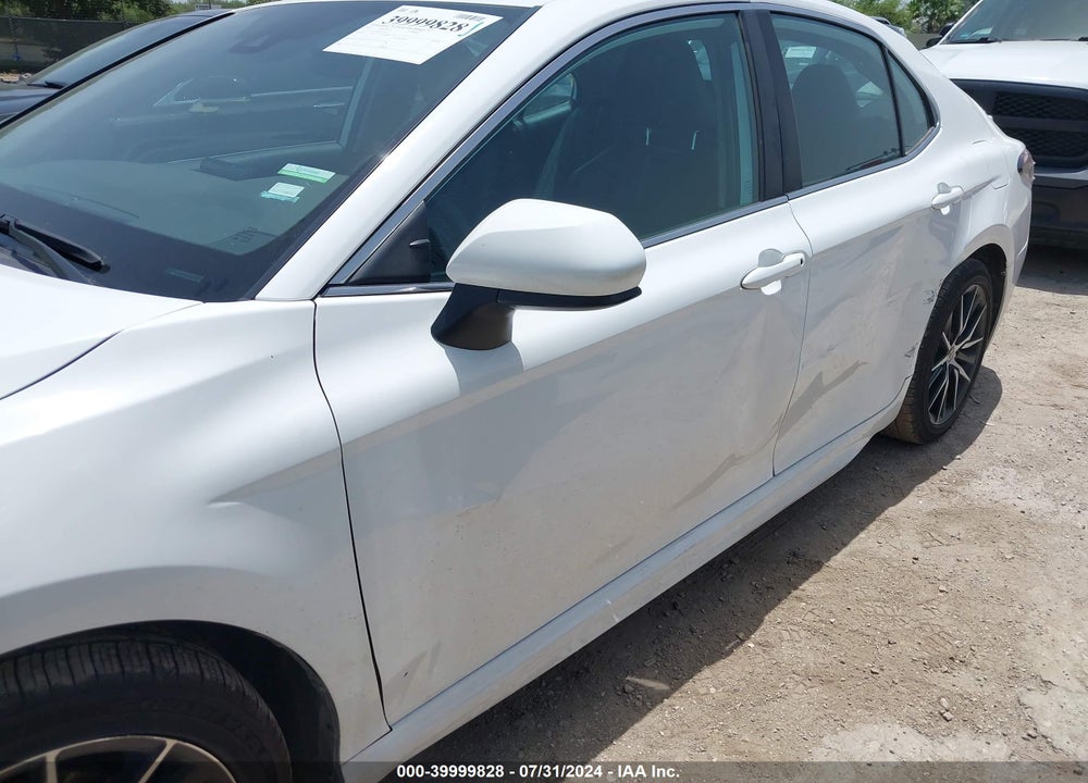 2021 TOYOTA CAMRY SE VIN: 4T1G11AK1MU593220