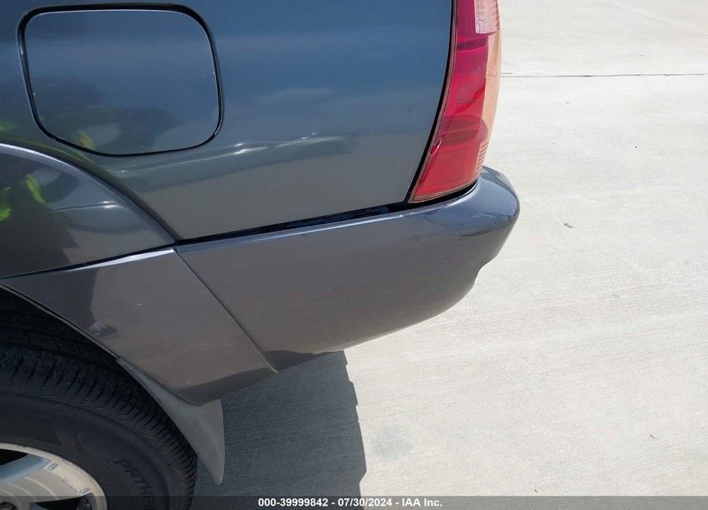 2005 TOYOTA 4RUNNER SR5 V6 VIN: JTEZU14R050045811