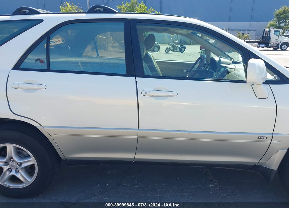 2002 LEXUS RX 300 VIN: JTJHF10UX20260884