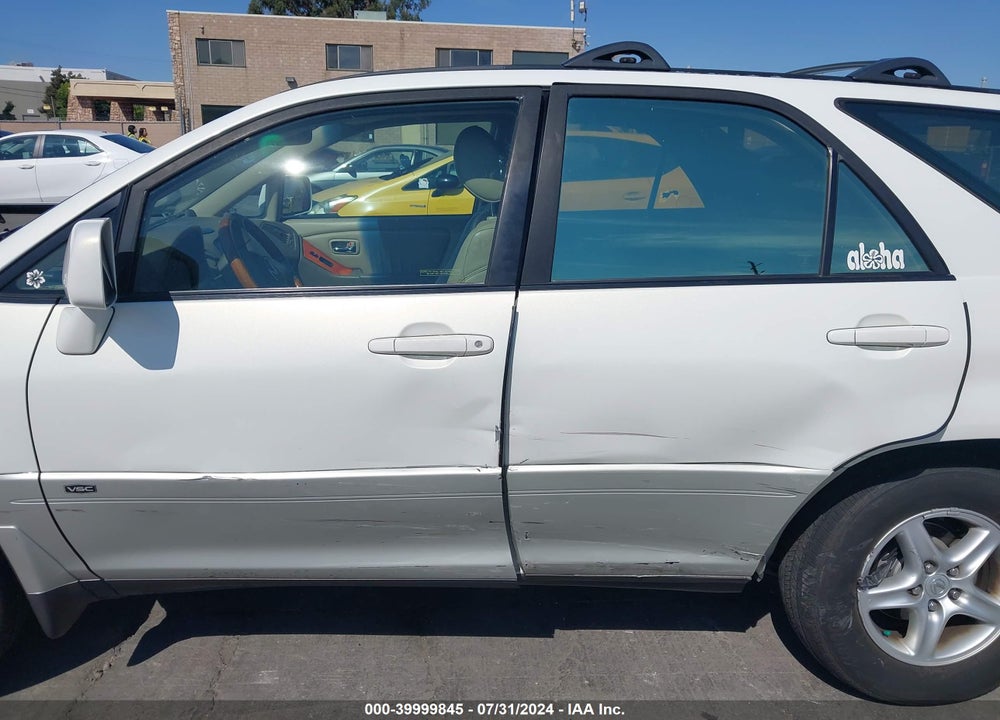 2002 LEXUS RX 300 VIN: JTJHF10UX20260884