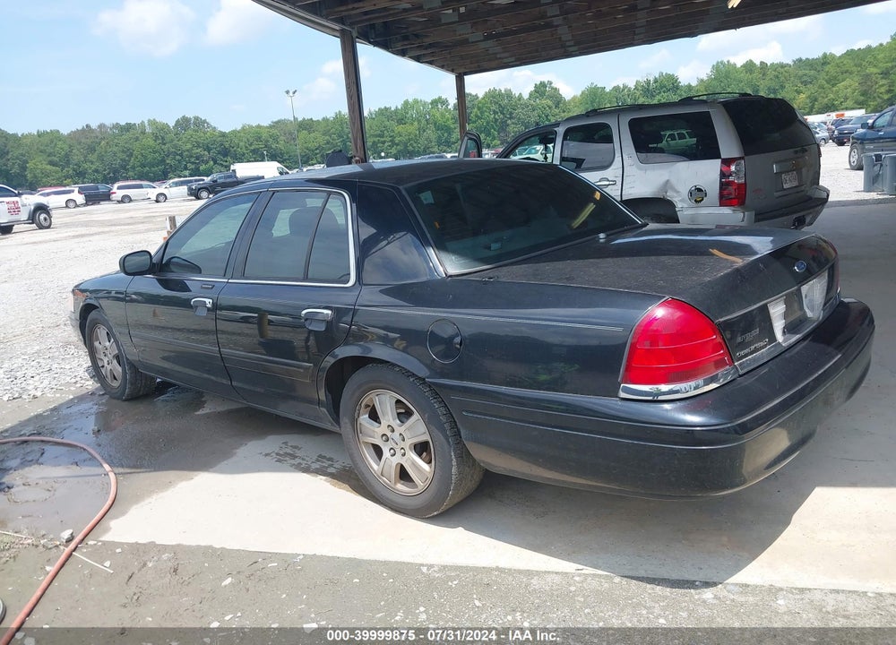 2008 FORD CROWN VICTORIA LX VIN: 2FAFP74V98X171241