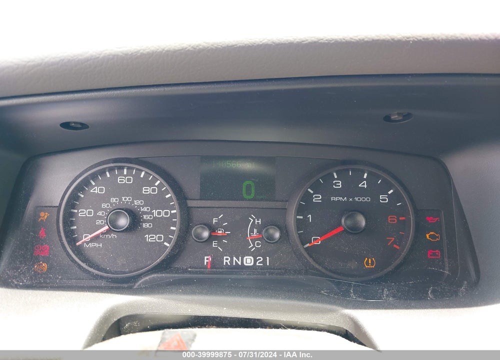2008 FORD CROWN VICTORIA LX VIN: 2FAFP74V98X171241