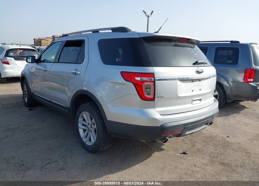 2014 FORD EXPLORER XLT VIN: 1FM5K8D86EGC37519
