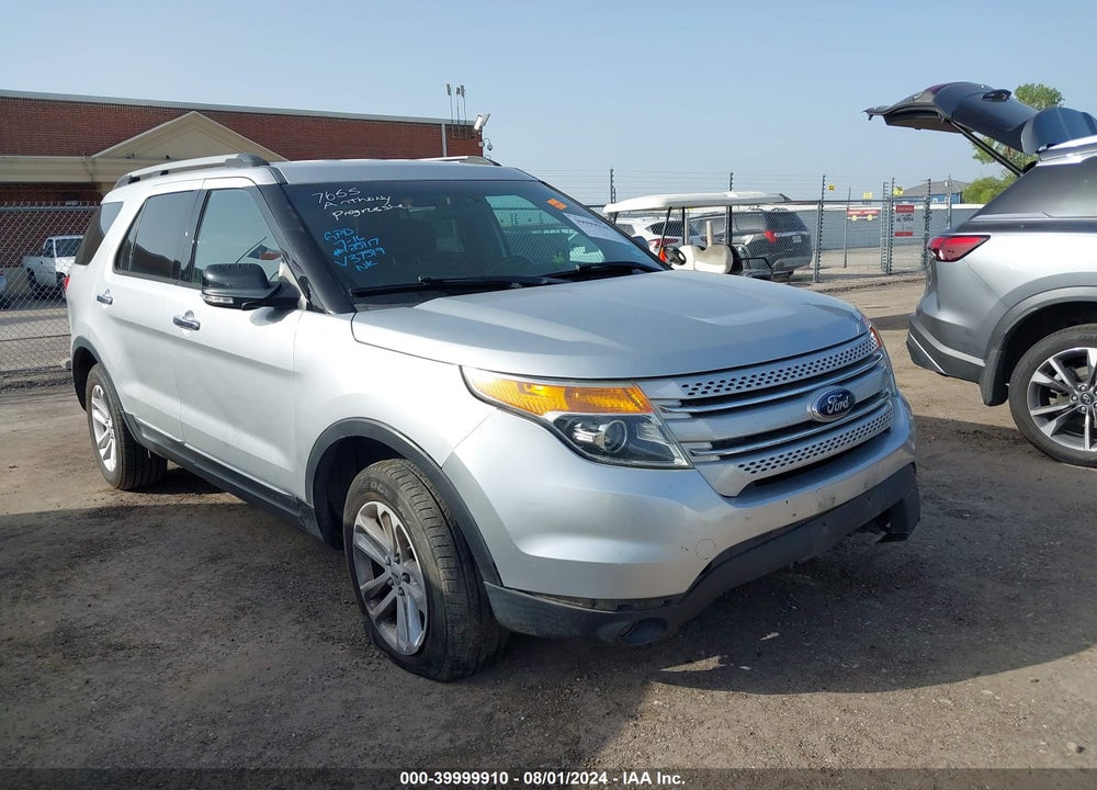 2014 FORD EXPLORER XLT VIN: 1FM5K8D86EGC37519