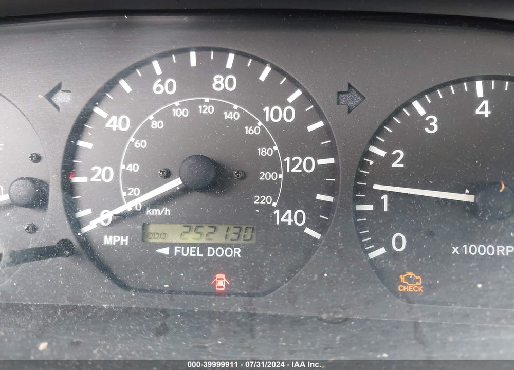2001 TOYOTA CAMRY LE VIN: 4T1BG22K41U766768