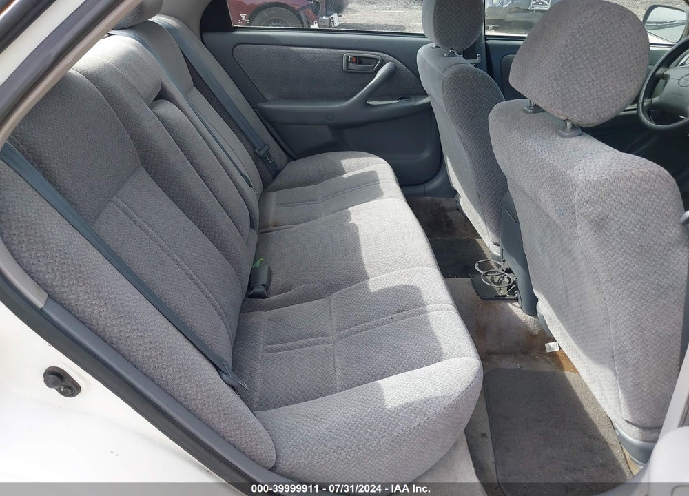 2001 TOYOTA CAMRY LE VIN: 4T1BG22K41U766768