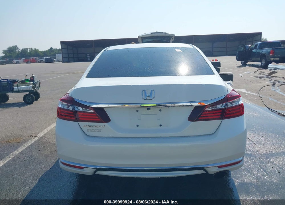 2016 HONDA ACCORD VIN: 1HGCR2F31GA131590