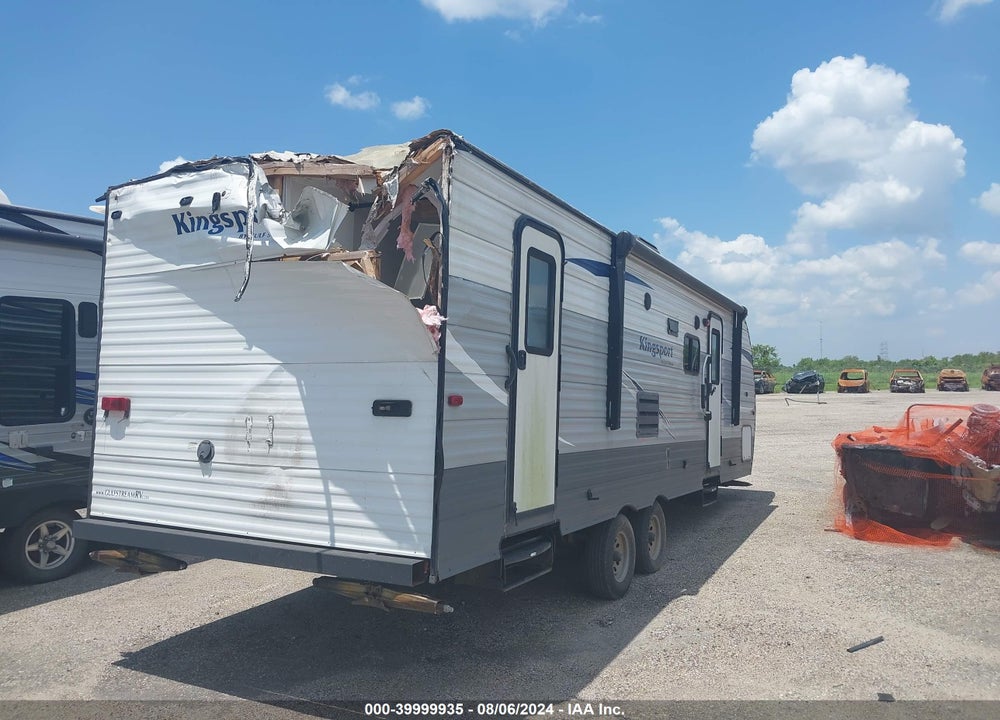 2018 GULFSTREAM KINGSPORT VIN: 1NL1G3026J1129885
