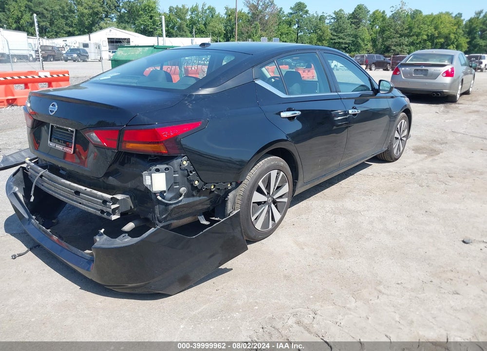 2022 NISSAN ALTIMA SV FWD VIN: 1N4BL4DV8NN317246