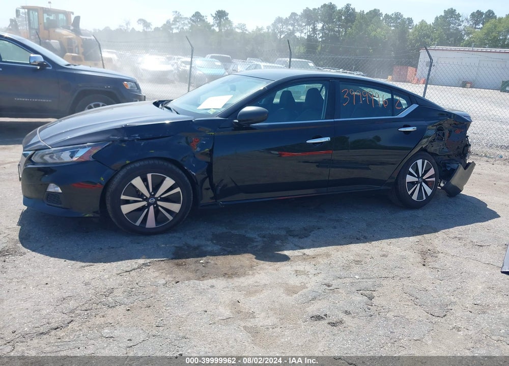 2022 NISSAN ALTIMA SV FWD VIN: 1N4BL4DV8NN317246