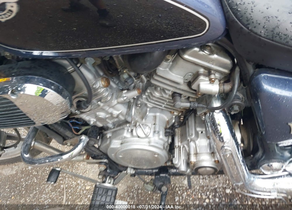 2000 KAWASAKI VN750 VIN: JKAVNDA11YB541851