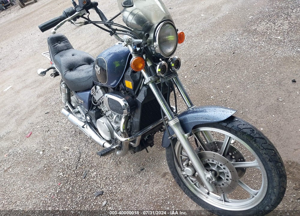 2000 KAWASAKI VN750 VIN: JKAVNDA11YB541851