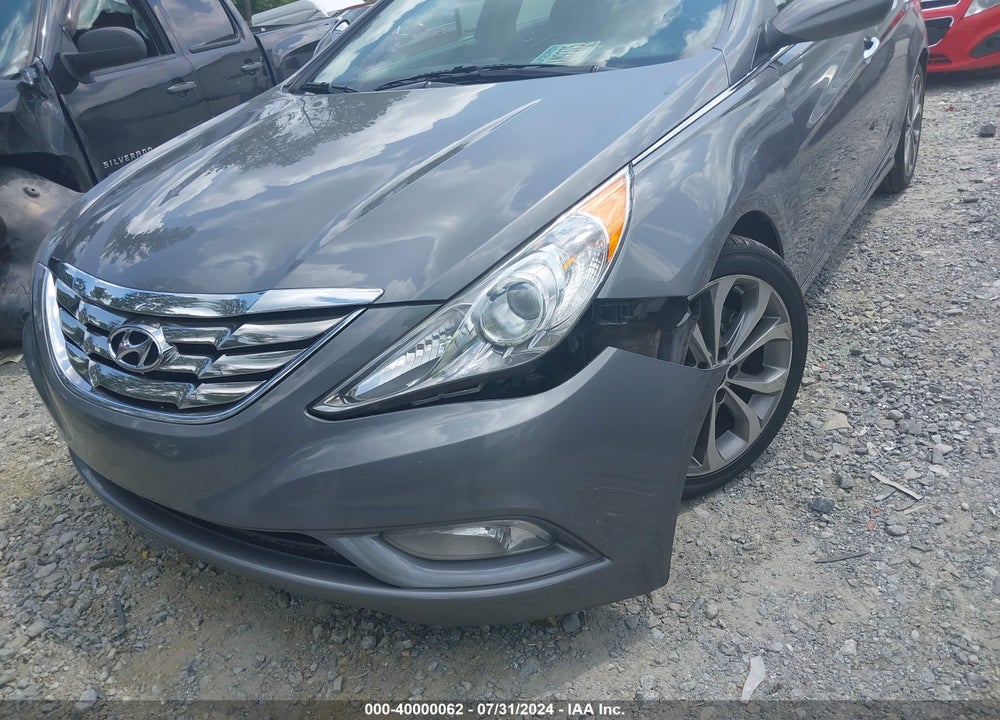 2013 HYUNDAI SONATA SE 2.0T VIN: 5NPEC4AB8DH778009