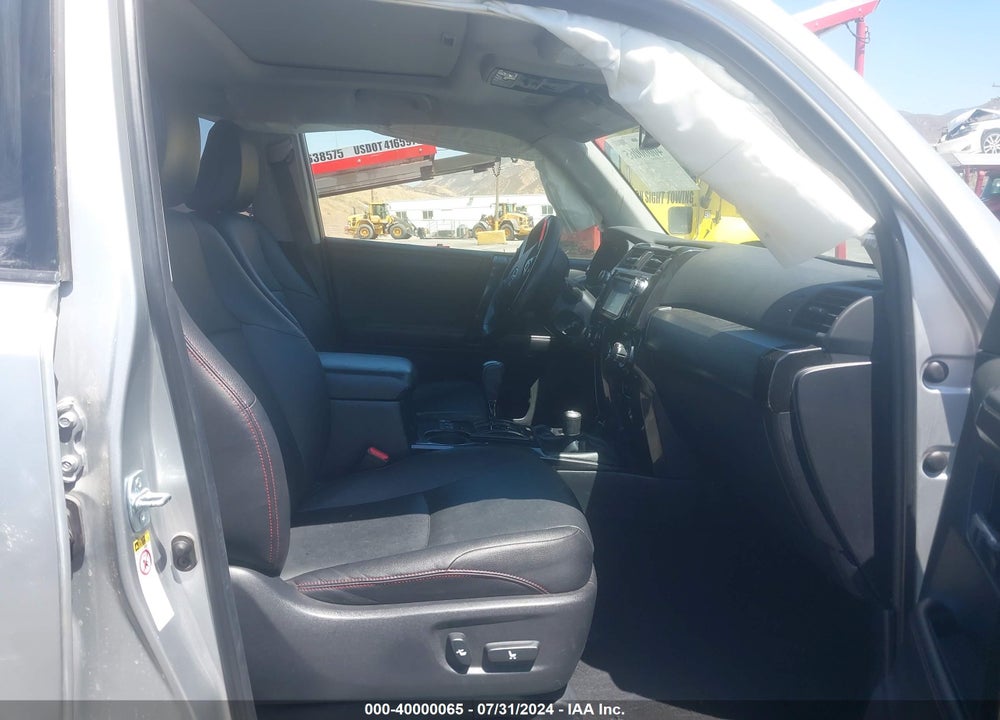 2015 TOYOTA 4RUNNER TRAIL PREMIUM VIN: JTEBU5JR2F5225440
