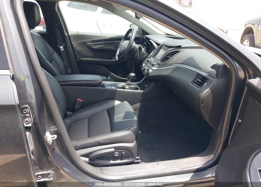 2019 CHEVROLET IMPALA LT VIN: 2G11Z5S32K9132046