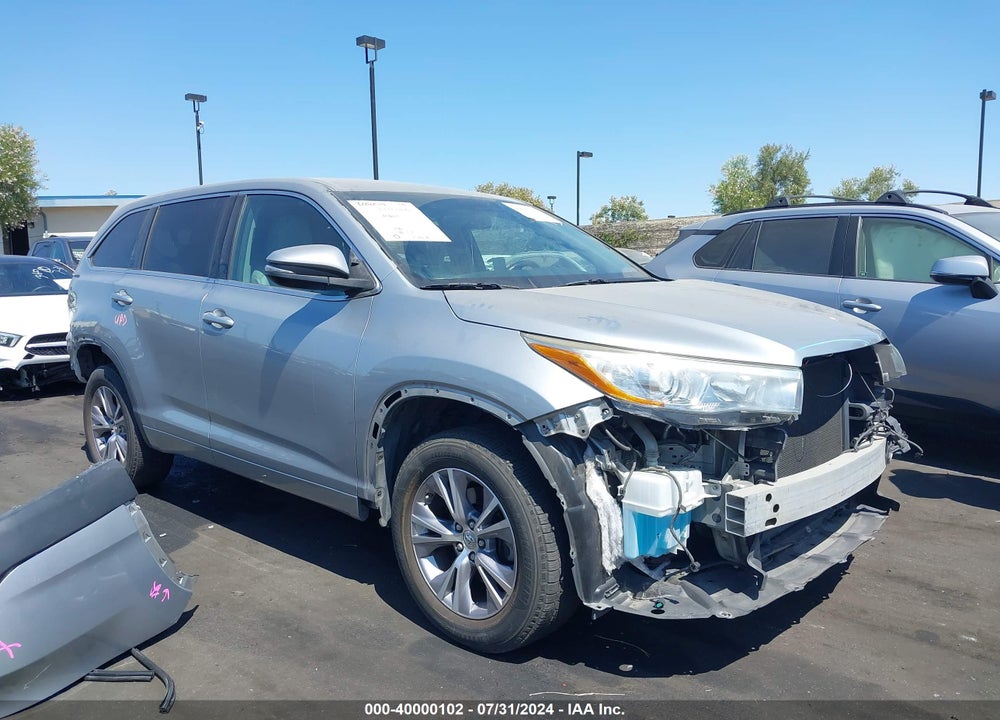 2015 TOYOTA HIGHLANDER LE PLUS V6 VIN: 5TDZKRFH0FS086273