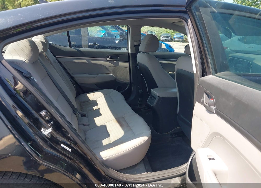 2017 HYUNDAI ELANTRA SE VIN: KMHD74LF9HU431859