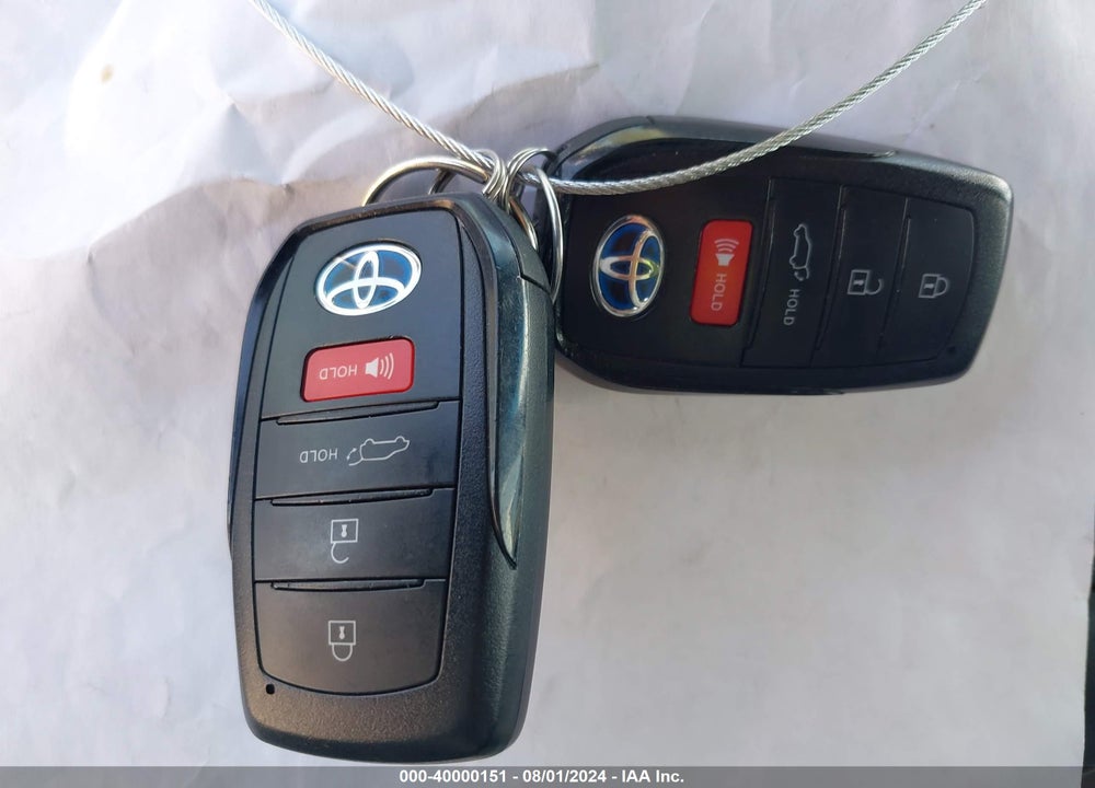 2021 TOYOTA VENZA LE VIN: JTEAAAAH5MJ047760