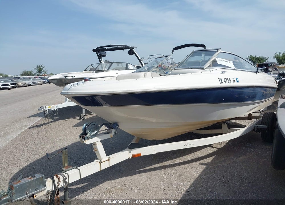 1999 BAYLINER BOAT AND TRAILER VIN: USHG02CSE999