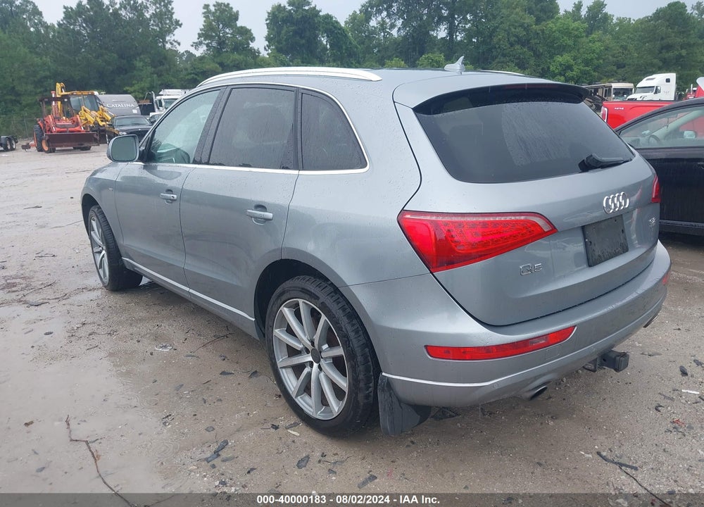 2009 AUDI Q5 3.2 PREMIUM VIN: WA1KK78R99A026421