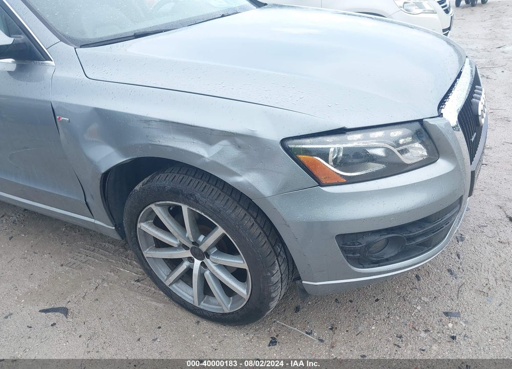 2009 AUDI Q5 3.2 PREMIUM VIN: WA1KK78R99A026421