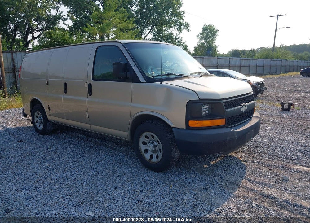 2009 CHEVROLET EXPRESS 1500 WORK VAN VIN: 1GCFG15X991157776
