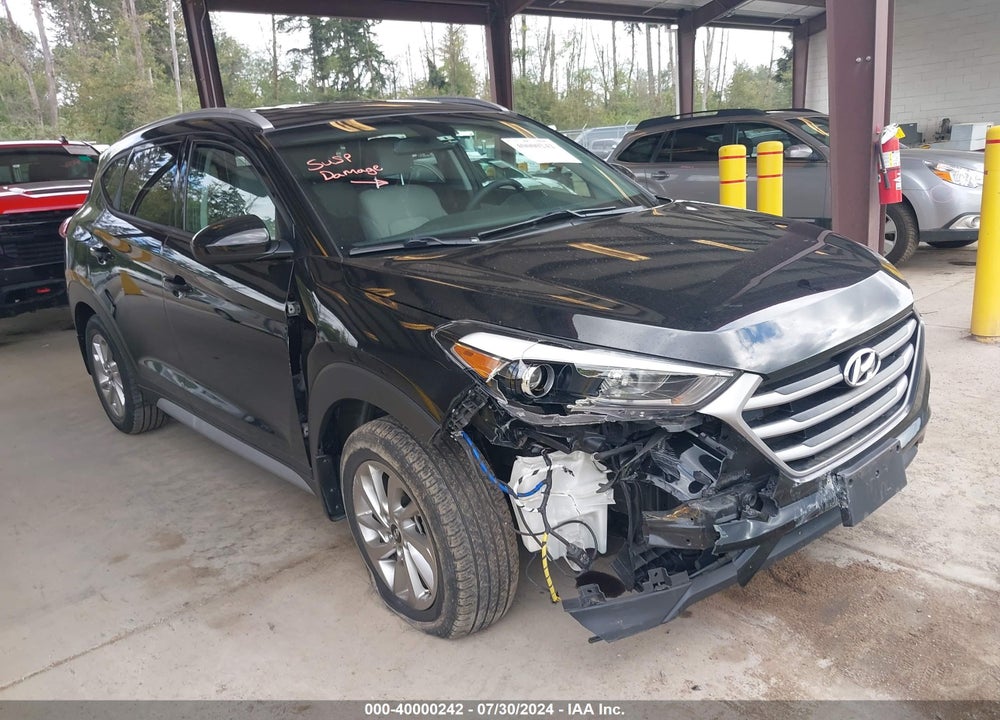 2017 HYUNDAI TUCSON SE VIN: KM8J33A41HU376365