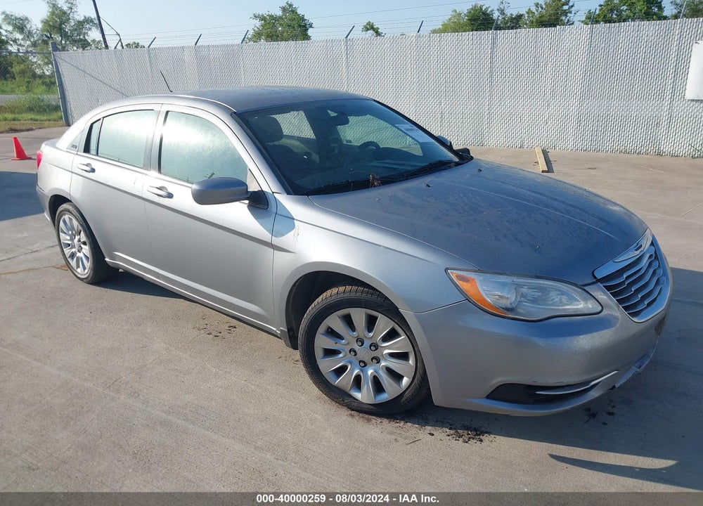 2013 CHRYSLER 200 LX VIN: 1C3CCBAB3DN646579