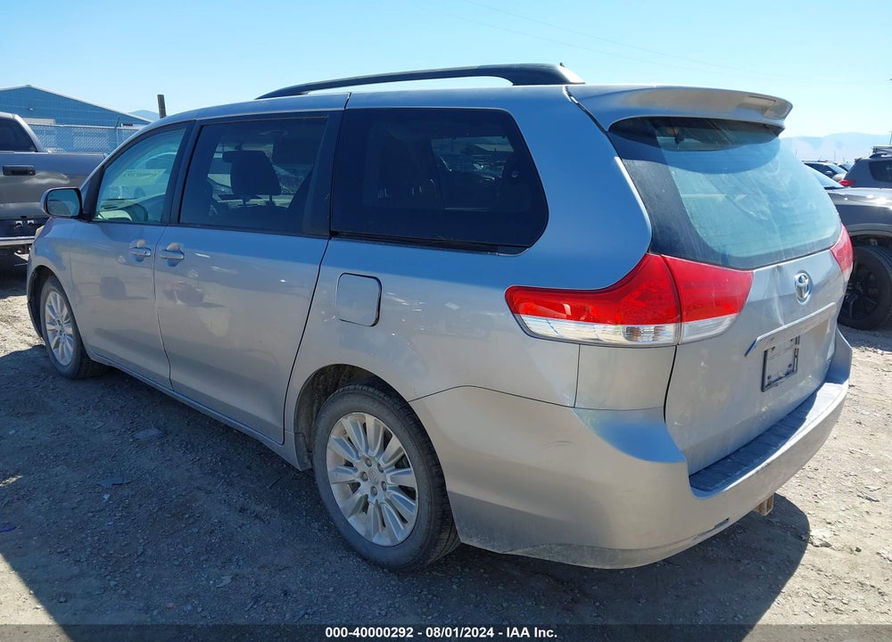 2013 TOYOTA SIENNA LE 7 PASSENGER VIN: 5TDJK3DC4DS071256