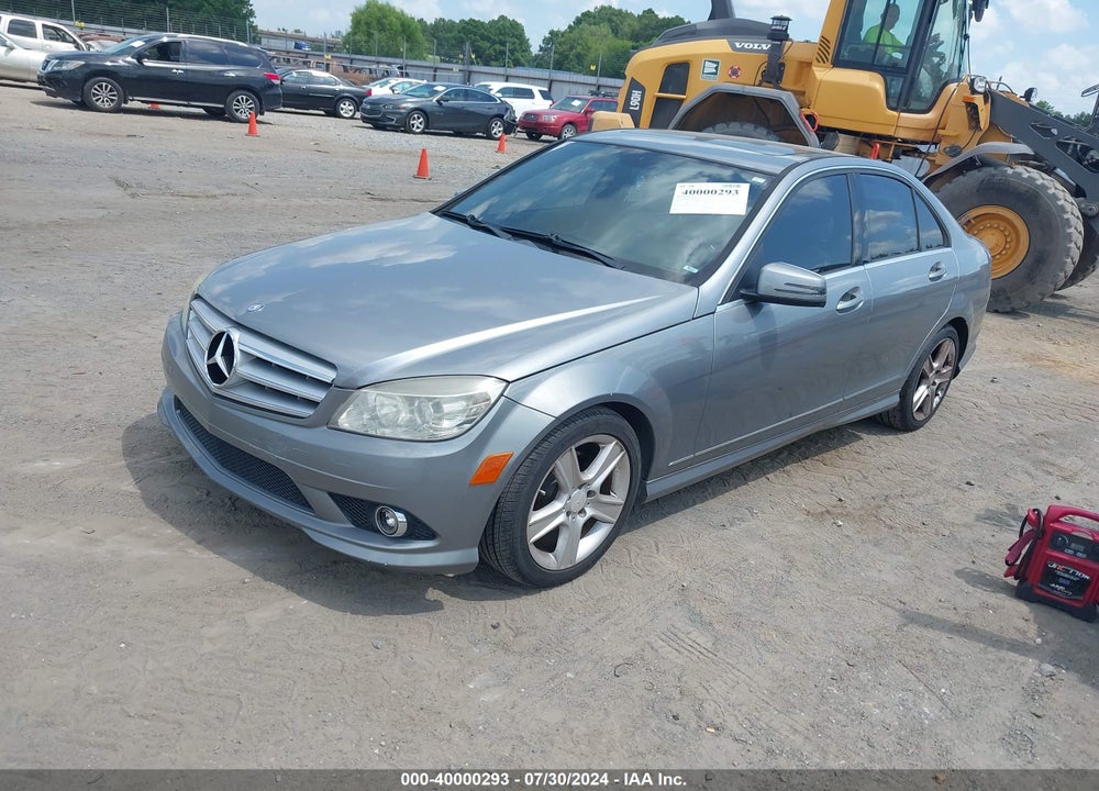2010 MERCEDES-BENZ C 300 LUXURY/SPORT VIN: WDDGF5EB0AR107959
